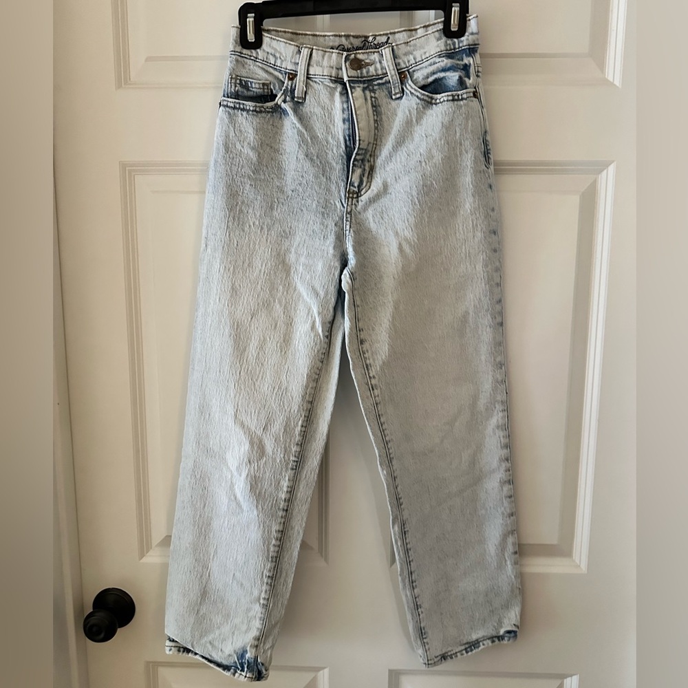 Universal Threads Vintage Straight Jeans